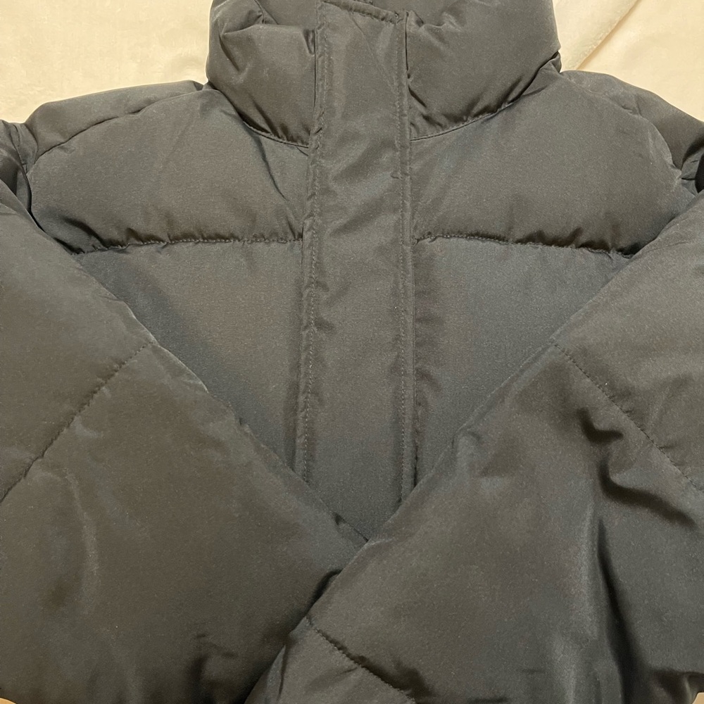 Hollister puffer jacket